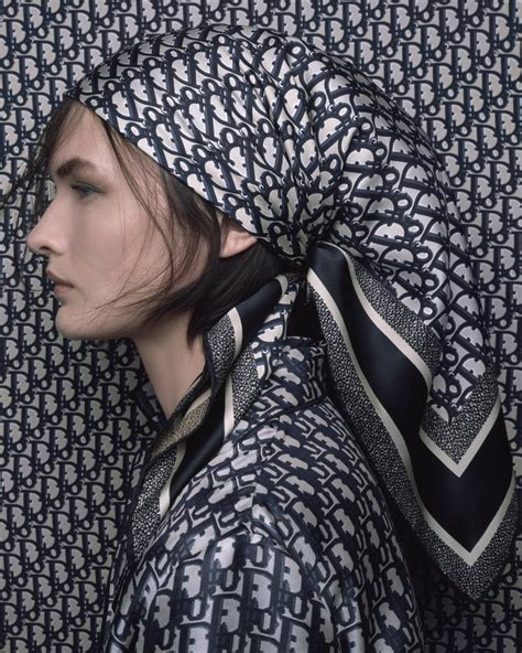 silk dior scarf